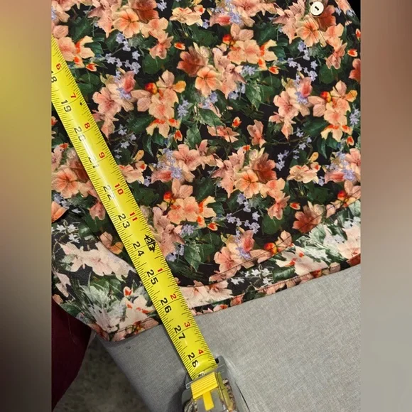 Vince Wild Primrose Floral Silk Blend Shirt Size L - Picture 7 of 7